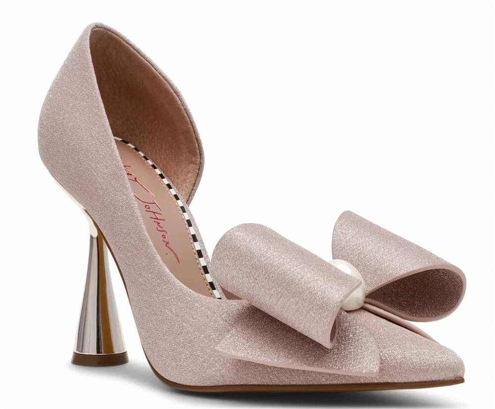 NEW BETSEY JOHNSON women's kyliee embellished bow pumps in champagne